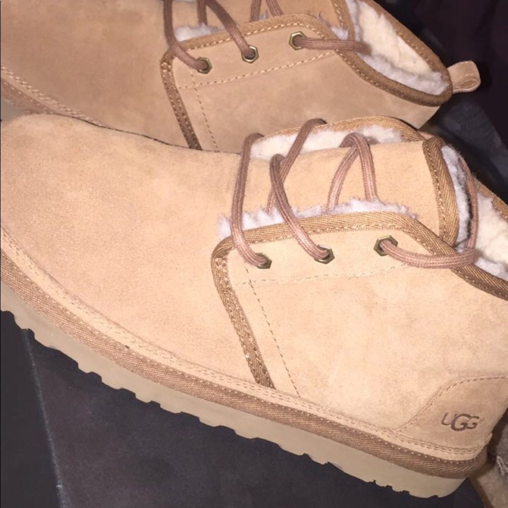 Men’s UGG’s nuemel